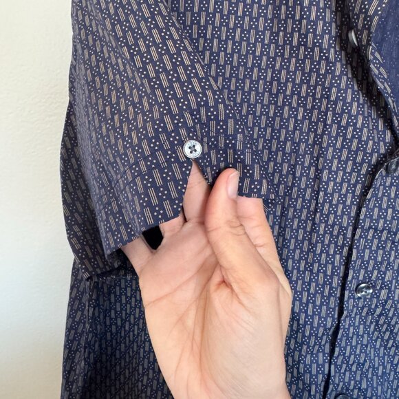 Ben Sherman Short Sleeve Button Up BUNDLE Size Medium (2 Shirts) - Picture 9 of 11